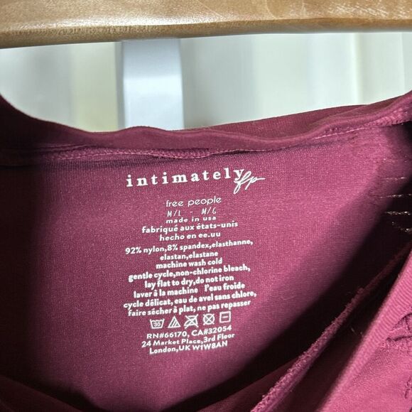 Free People No Turning Back Top Burgundy Long Lace Sleeves Made in USA Size M - Picture 4 of 5